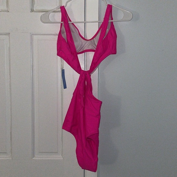 Popvil Knot Cutout Hotpink One Piece Swimsuit - Picture 4 of 4